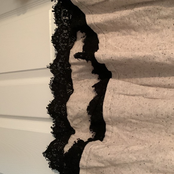 Hi-lo top - Picture 3 of 6